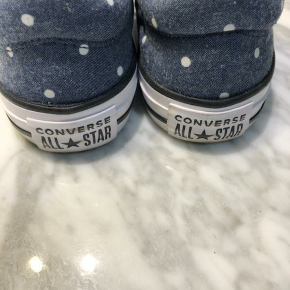 Converse - Picture 4 of 5